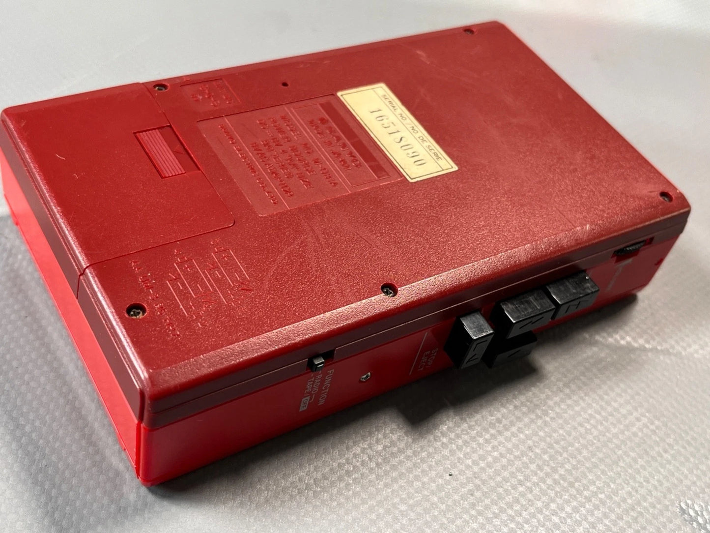 Sanyo MG31A Radio Cassette Personal Stereo Walkman