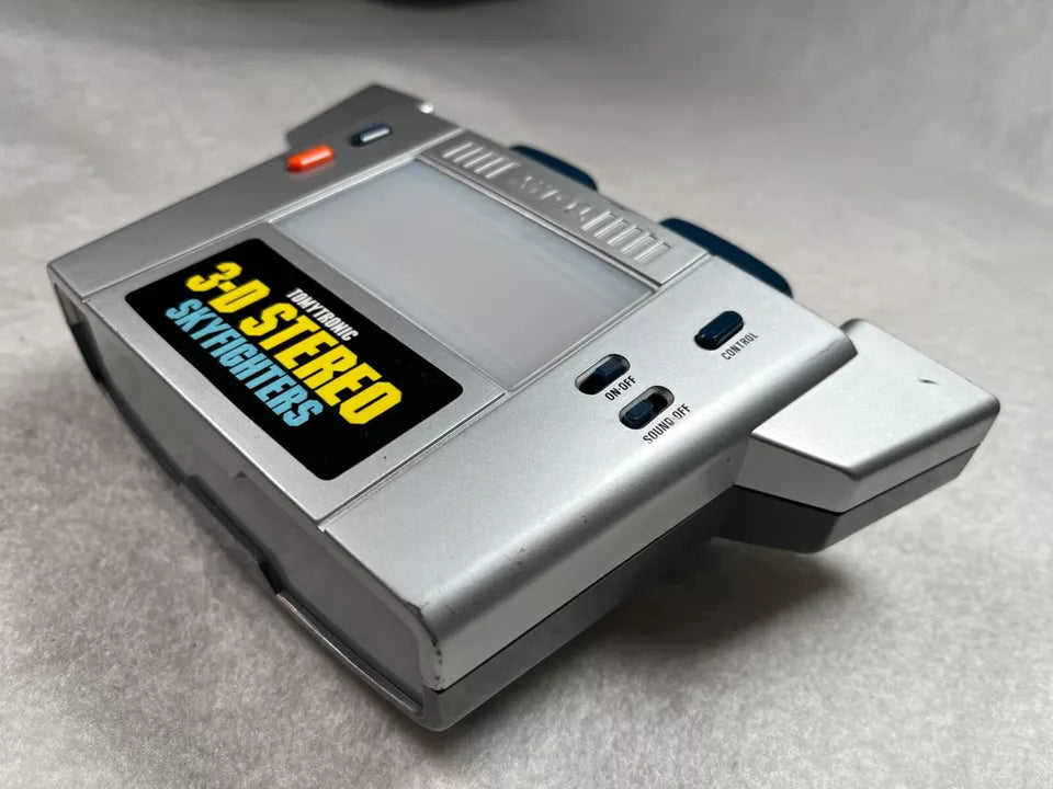 Skyfighters Tomytronic 3D Stereo Electronic Handheld Game