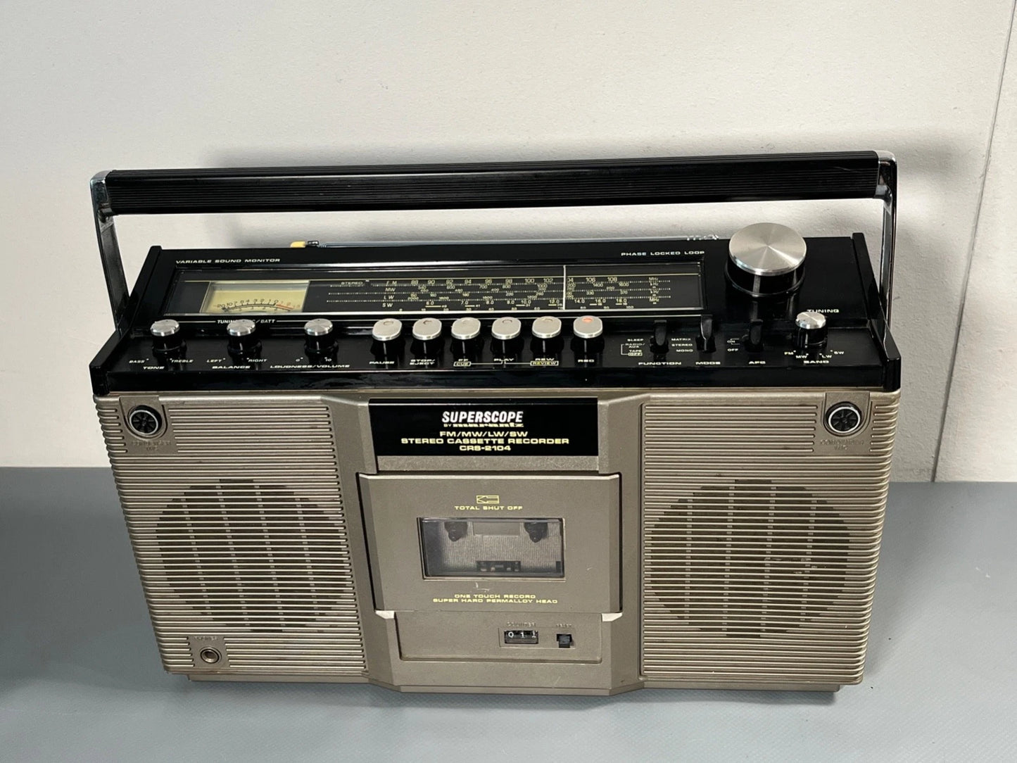 Marantz CRS-2104 Boombox Radio Cassette Superscope