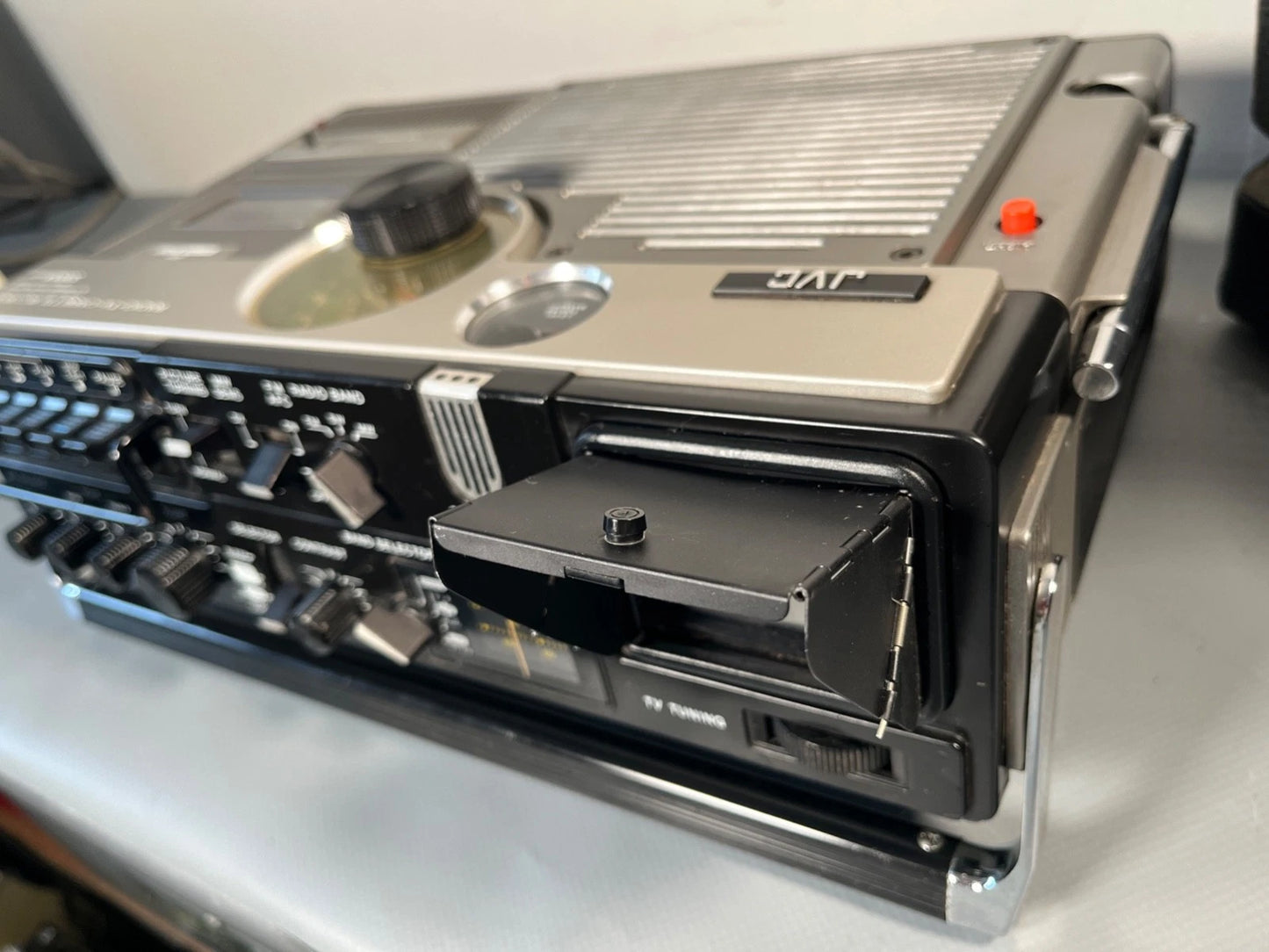 JVC 3060 Radio Cassette TV Boombox with Case & Hood