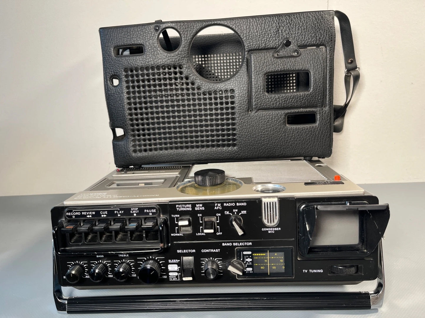JVC 3060 Radio Cassette TV Boombox with Case & Hood