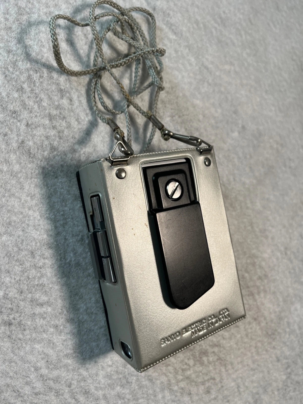 Sanyo MG34DT NEW BELT. Working Cassette Walkman. Radio Pack. Case. Dolby Metal