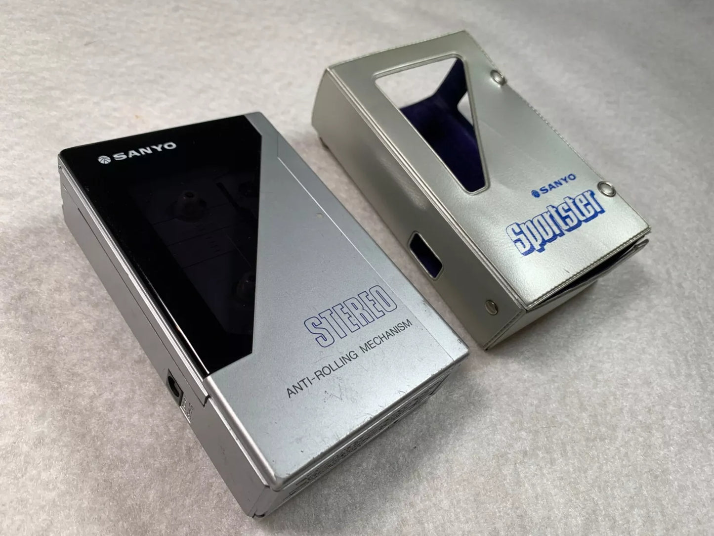 Sanyo MG12 Walkman Personal Cassette Stereo with Case