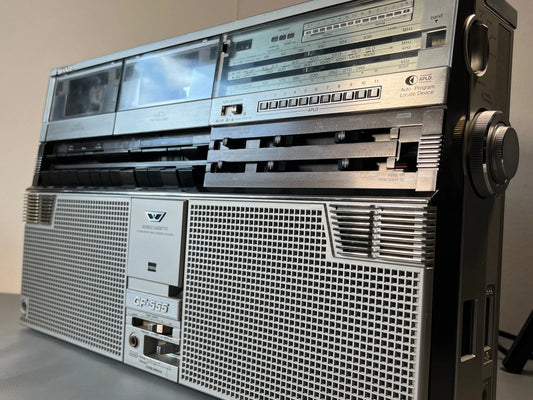 Sharp Boombox. NEW BELTS and Service. GF-555 1980s Radio Cassette. Fully Working