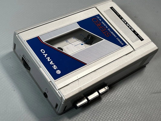 Sanyo M-G7 Cassette Stereo Walkman