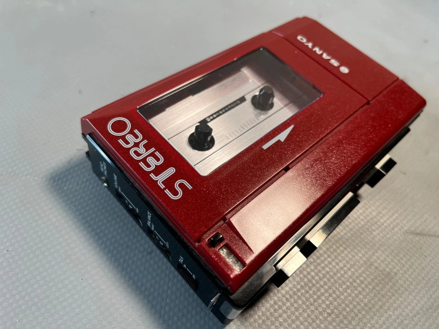 Sanyo M4440 Cassette Walkman Personal Stereo, Boxed