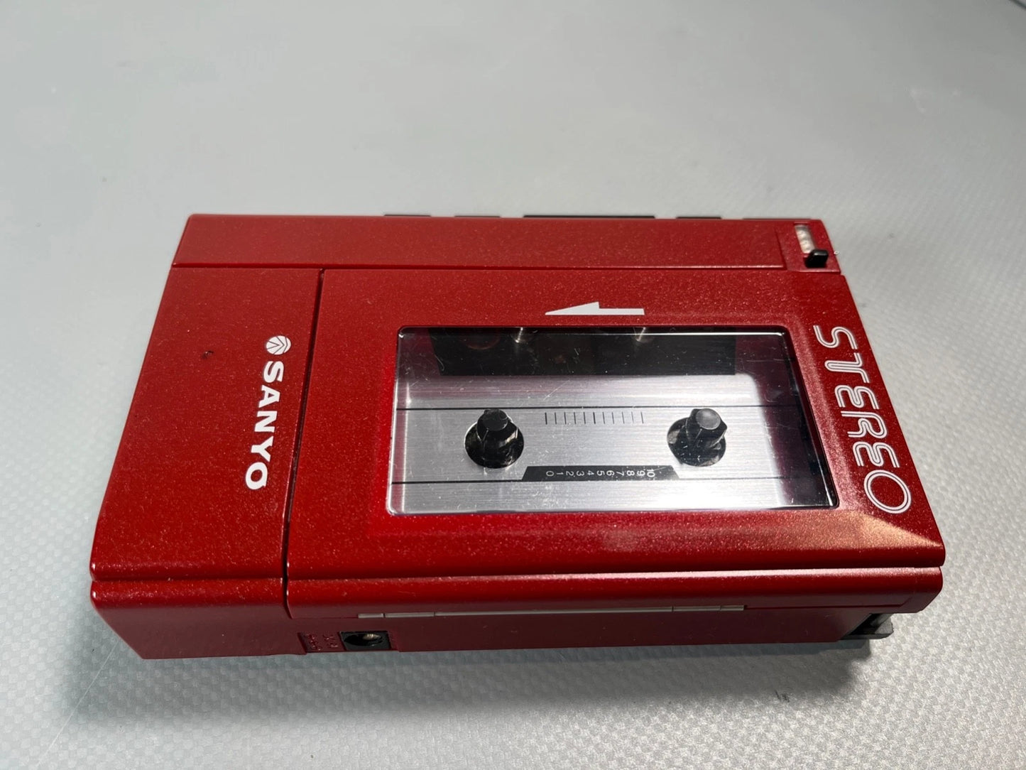Sanyo M4440 Vintage Stereo Cassette Walkman, Boxed