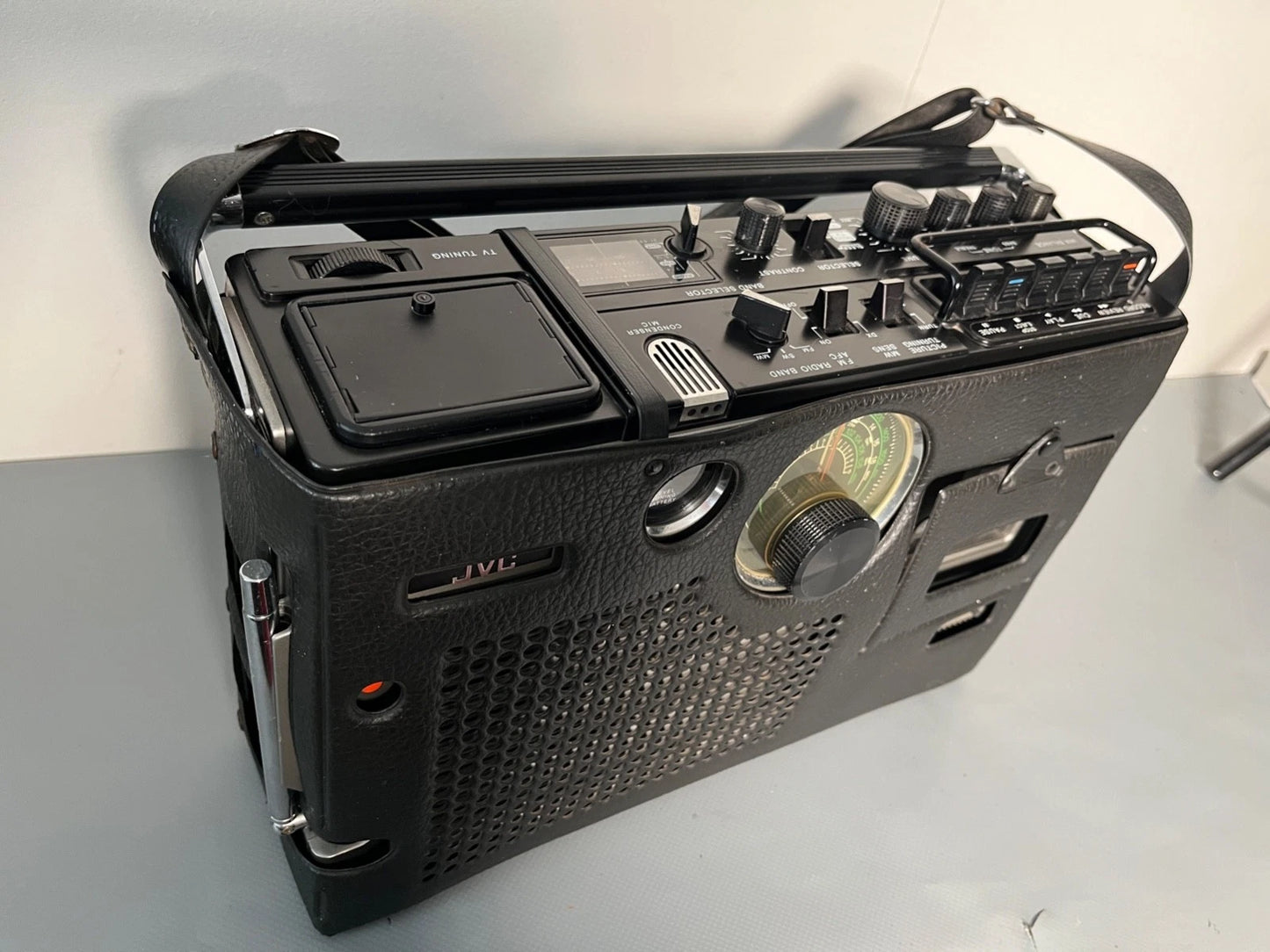 JVC 3060 Radio Cassette TV Boombox with Case & Hood