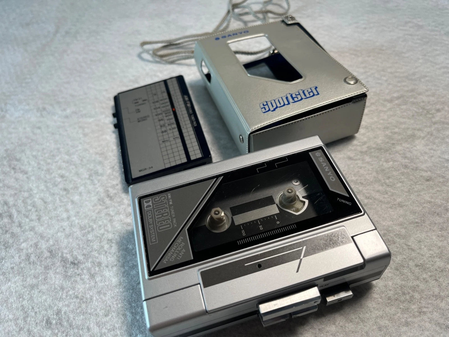Sanyo MG34DT NEW BELT. Working Cassette Walkman. Radio Pack. Case. Dolby Metal