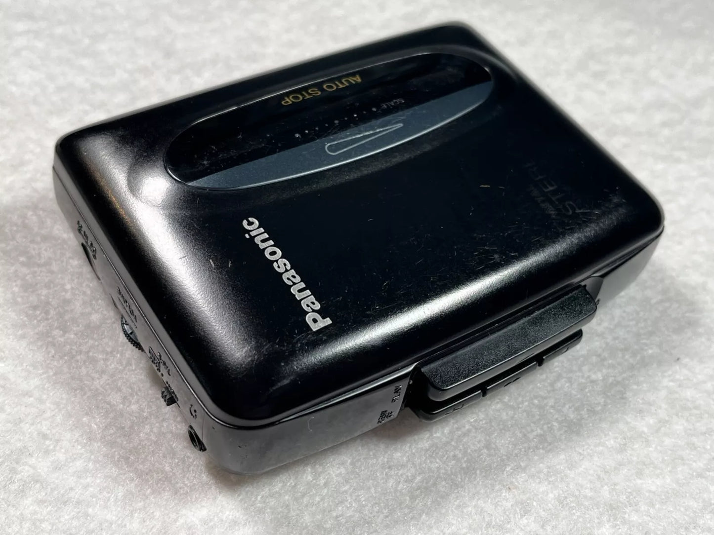 Panasonic RQ-P30 Walkman Personal Cassette Stereo