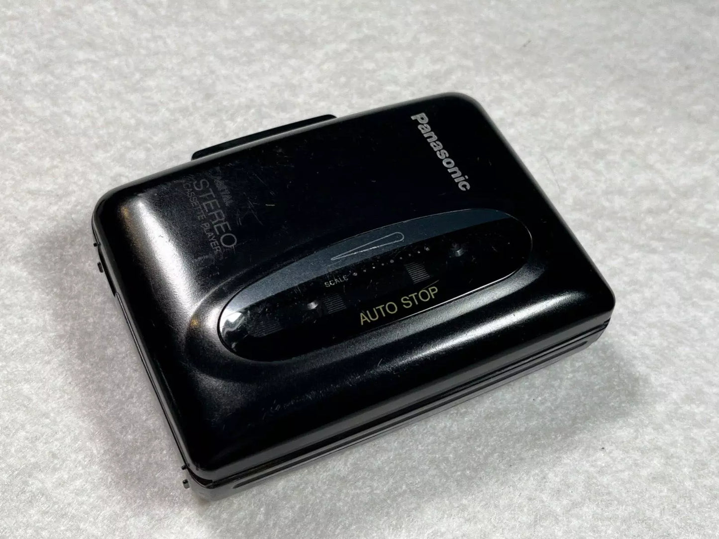 Panasonic RQ-P30 Walkman Personal Cassette Stereo