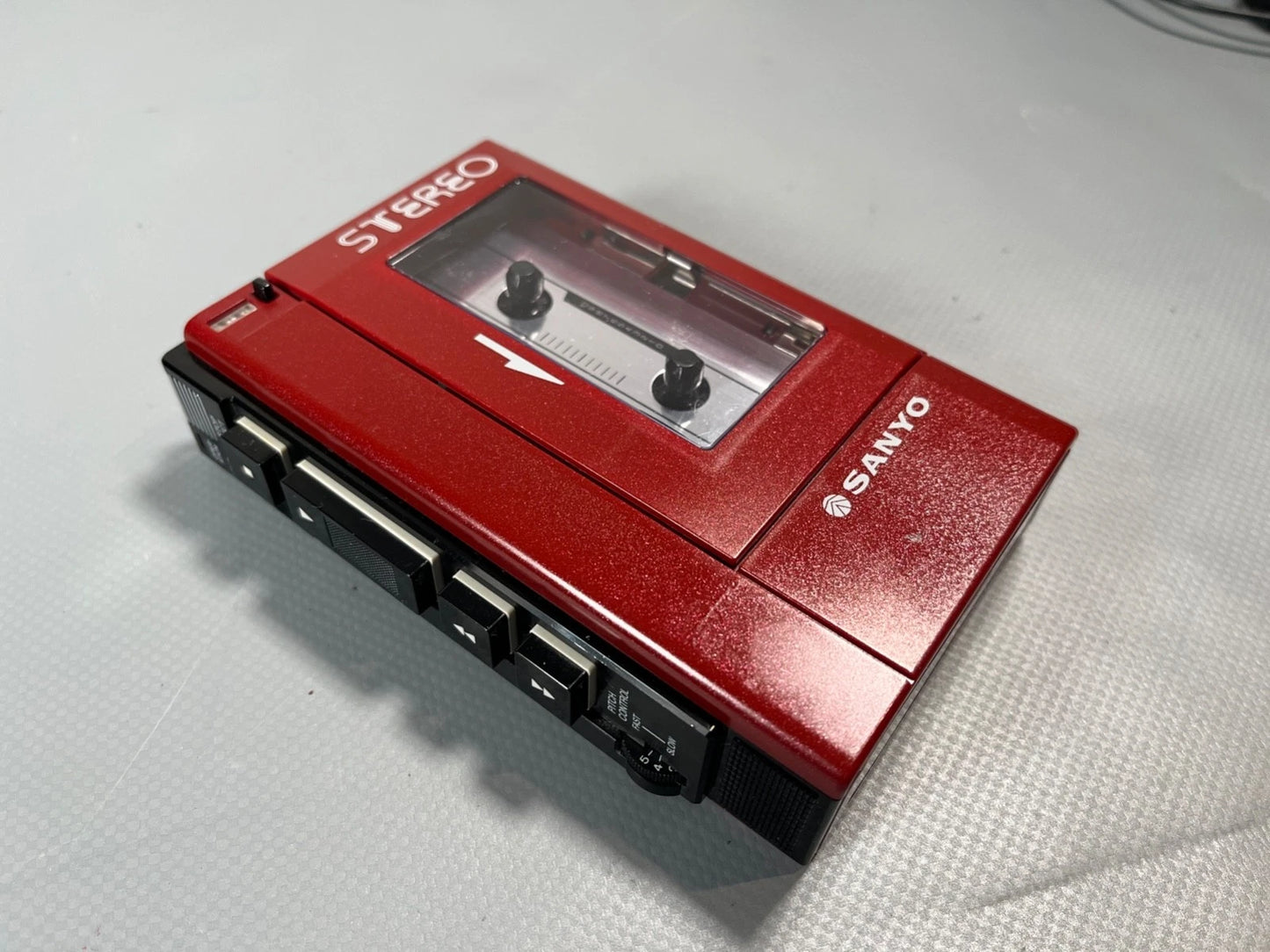 Sanyo M4440 Vintage Stereo Cassette Walkman, Boxed