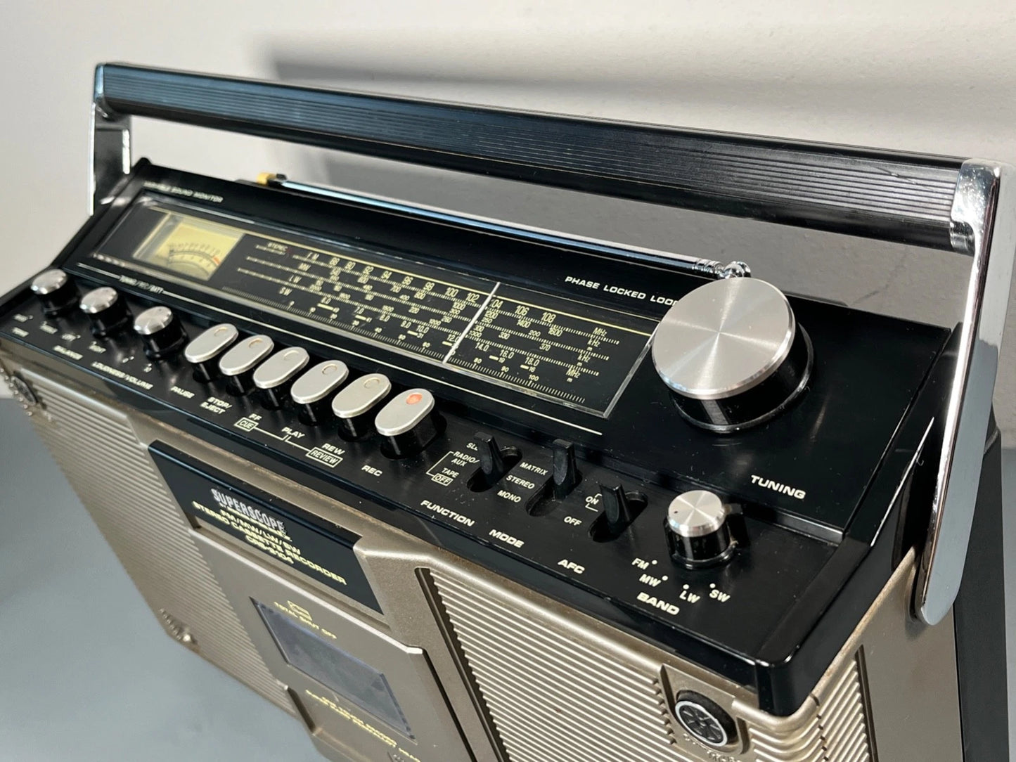 Marantz CRS-2104 Boombox Radio Cassette Superscope