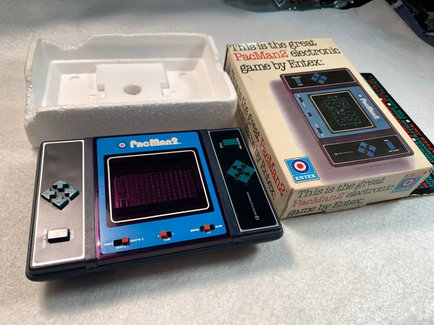 Pacman 2 Entex VFD Handheld Electronic Game Boxed
