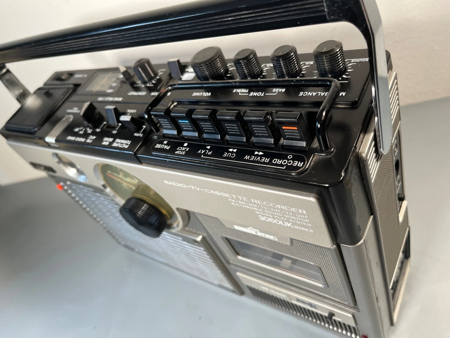 JVC 3060 Radio Cassette TV Boombox with Case & Hood