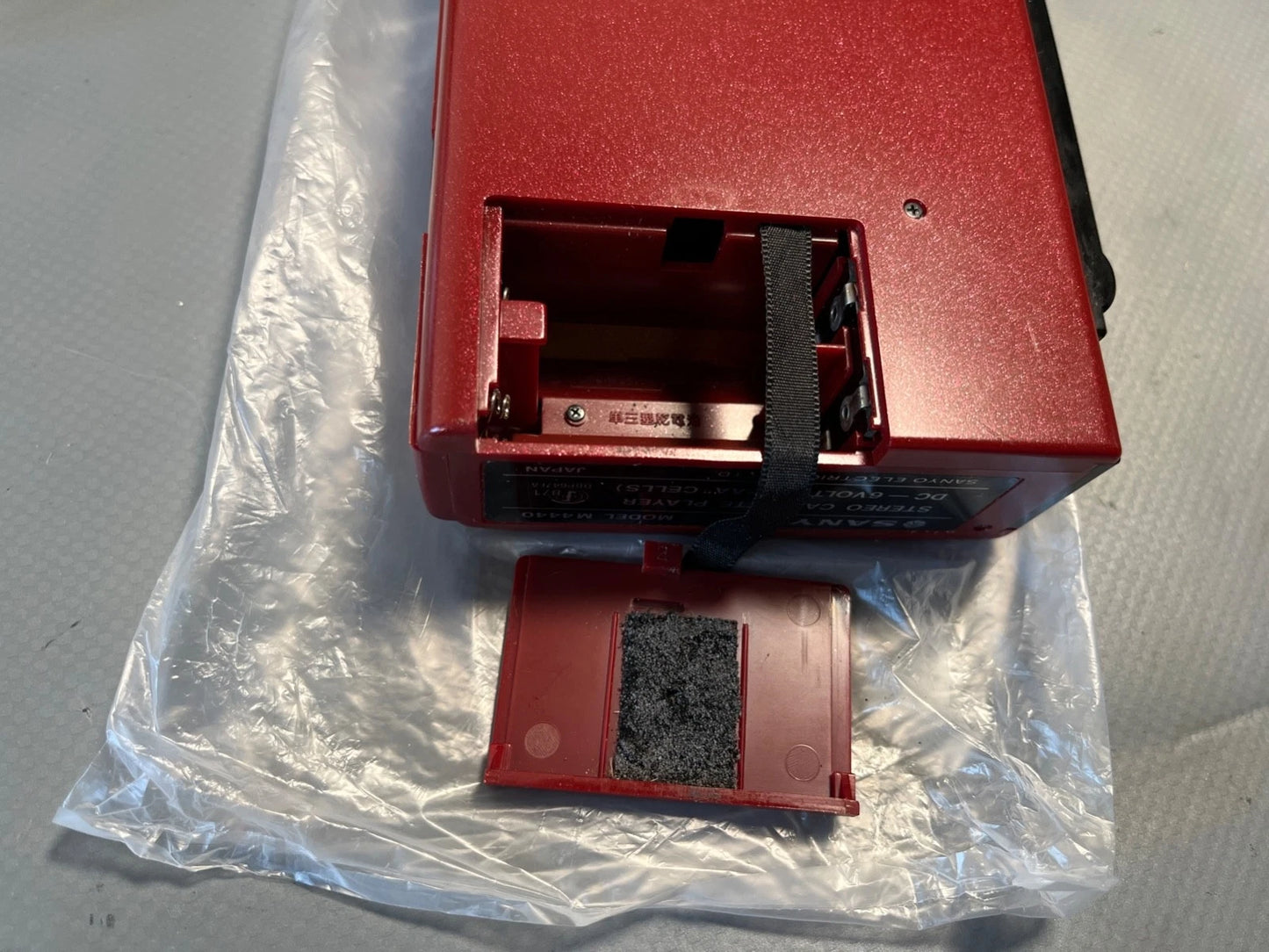 Sanyo M4440 Cassette Walkman Personal Stereo, Boxed