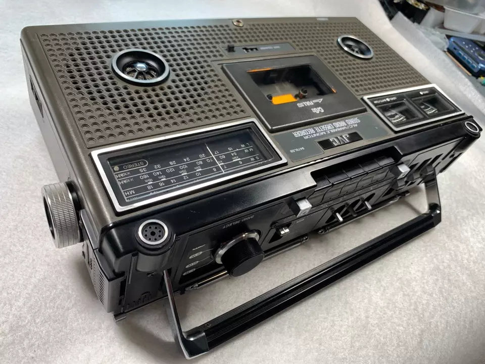 JVC 9475LSB Boombox Radio Cassette