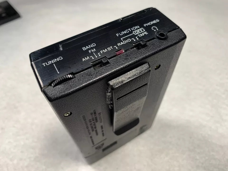 Sanyo MGR59 Walkman Personal Radio Cassette Stereo