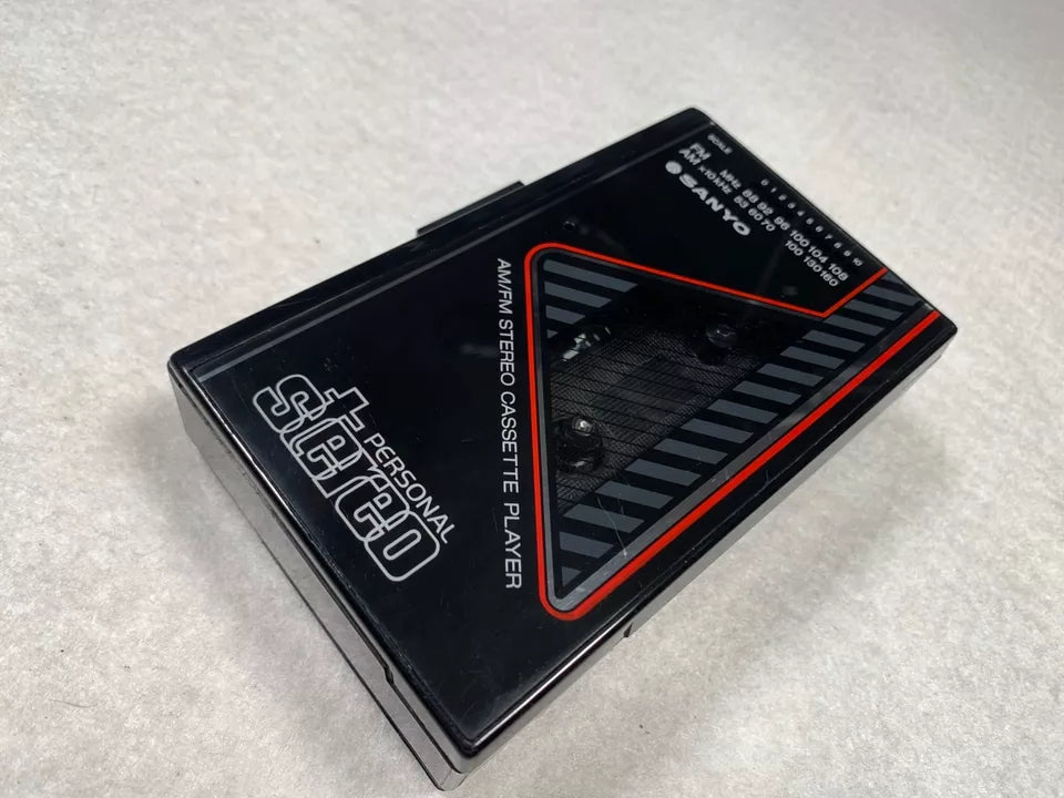 Sanyo MGR59 Walkman Radio Cassette Stereo