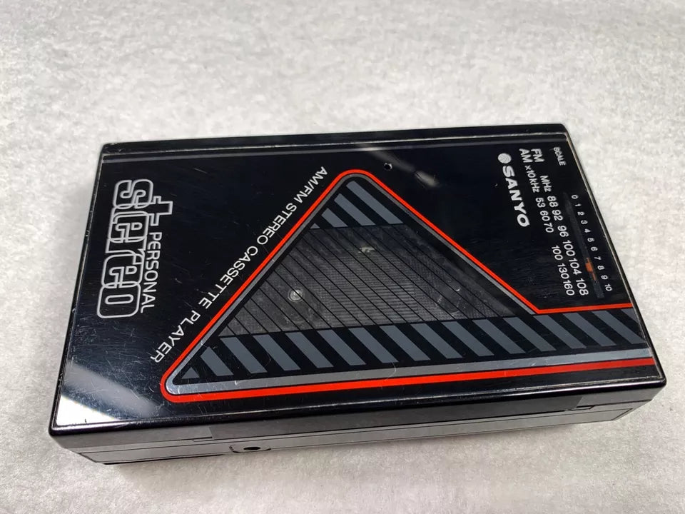 Sanyo MGR59 Walkman Personal Radio Cassette Stereo