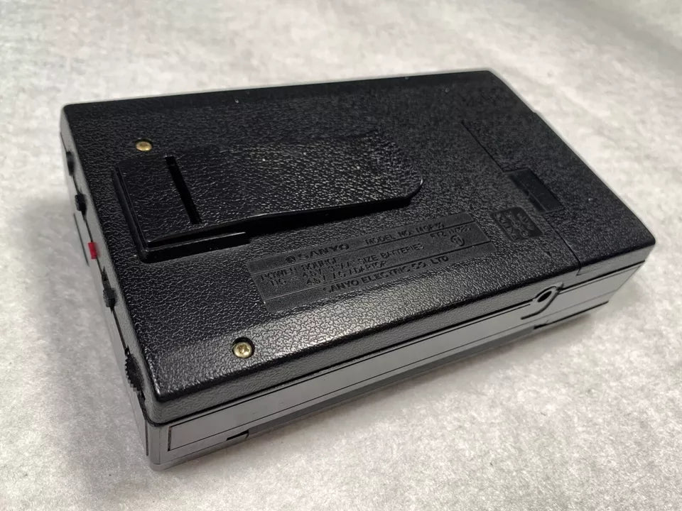 Sanyo MGR59 Walkman Personal Radio Cassette Stereo